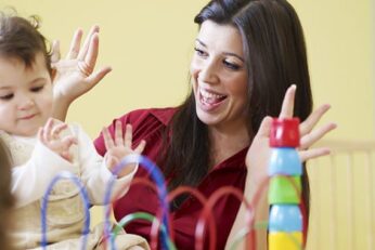 La Psychologie de l’Enfant à la Crèche Calins et Galipettes de Casablanca Ain Sebaa