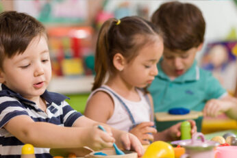 L’apprentissage par les jeux à la crèche calins et galipettes casablanca ain sebaa